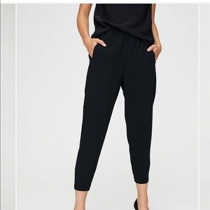 Aritzia Babaton Dexter Cropped Dress Pants